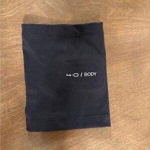 Whoop Any-Wear Arm Sleeve Medium M